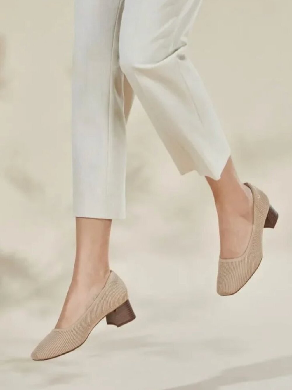 Vivaia Melody 2.0 Square Toe Chunky Heels High Heeled Pumps Shoes Tan Size 7